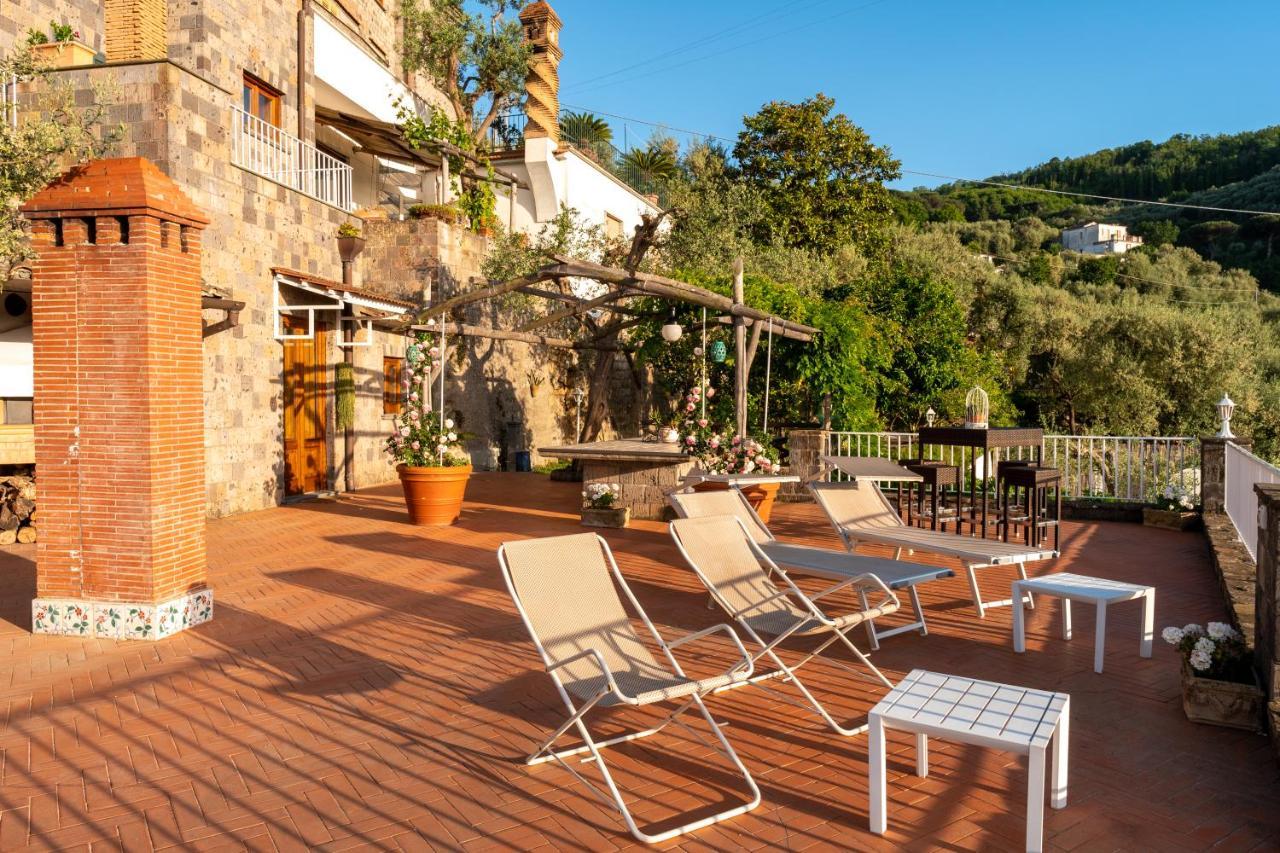 Villa Carolina Sorrento Private Heated Pool And Sea View 外观 照片