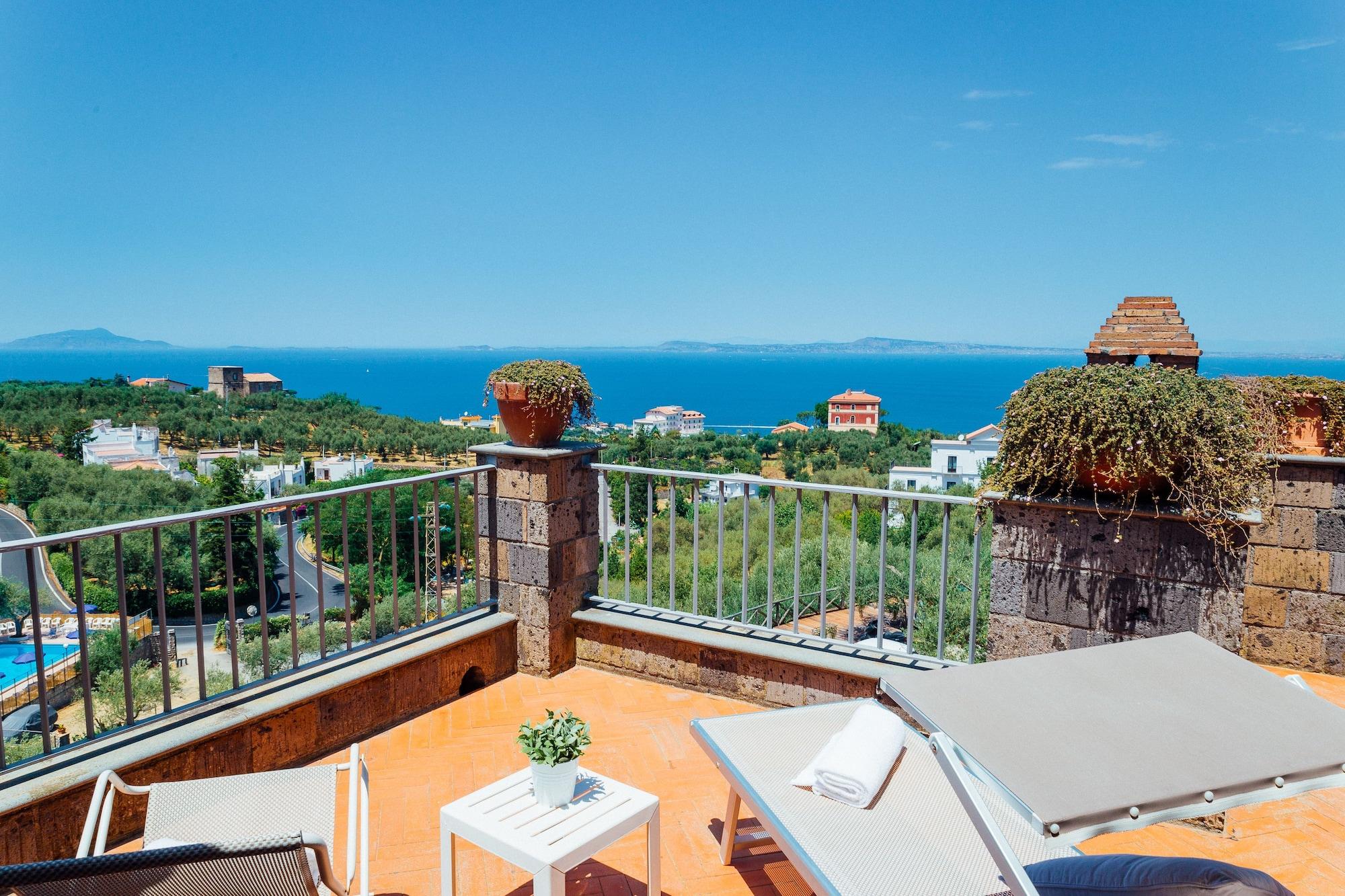 Villa Carolina Sorrento Private Heated Pool And Sea View 外观 照片