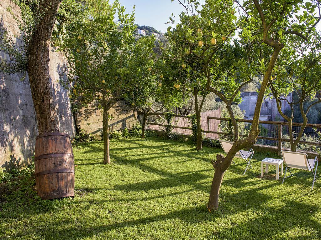 Villa Carolina Sorrento Private Heated Pool And Sea View 外观 照片