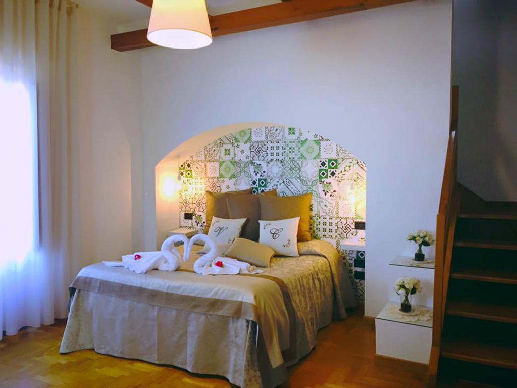 Villa Carolina Sorrento Private Heated Pool And Sea View 外观 照片