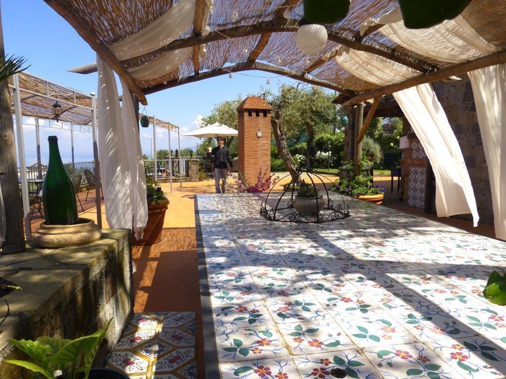 Villa Carolina Sorrento Private Heated Pool And Sea View 外观 照片