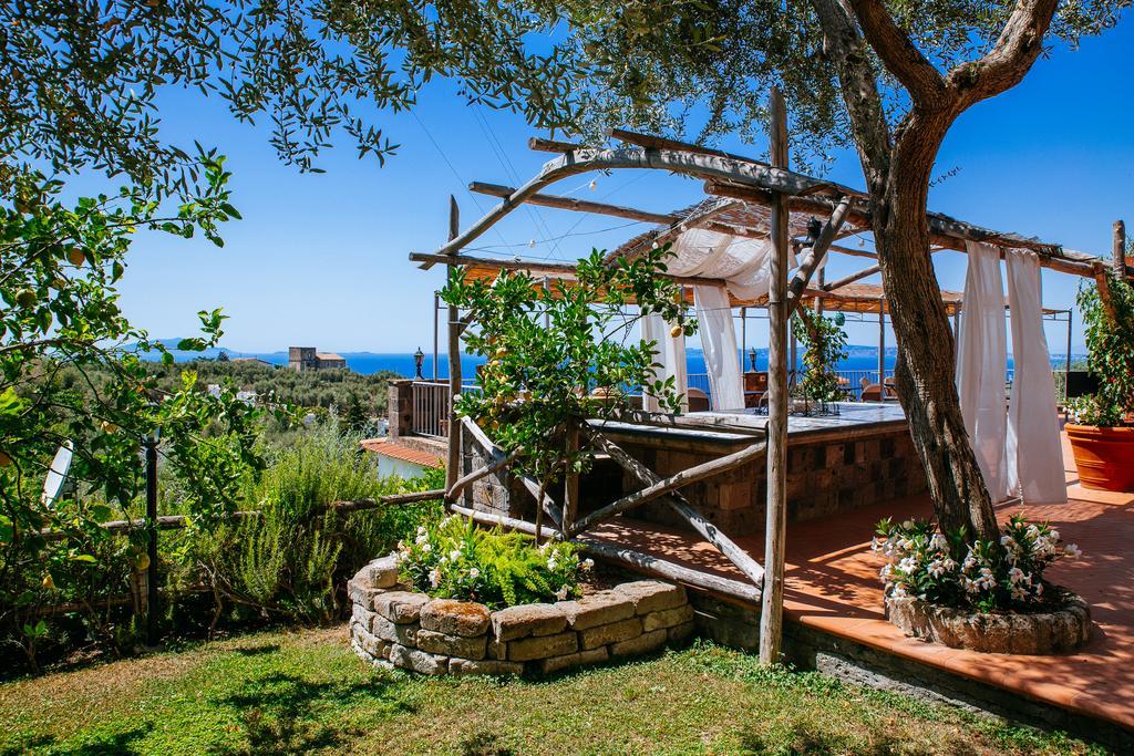 Villa Carolina Sorrento Private Heated Pool And Sea View 外观 照片